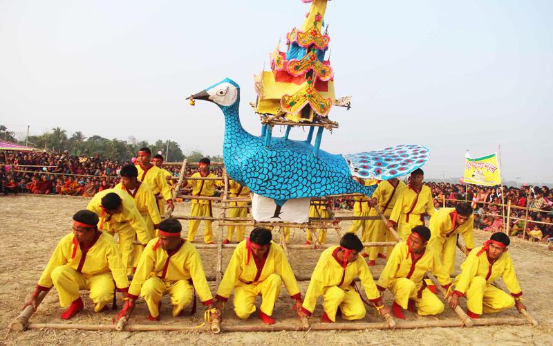 পহেলা বৈশাখ পালন করা কি হারাম ? ইসলাম কি বলে