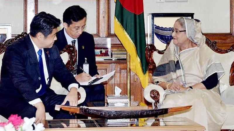 হামলাকারীদের শেকড় খুঁজে বের করব : প্রধানমন্ত্রী